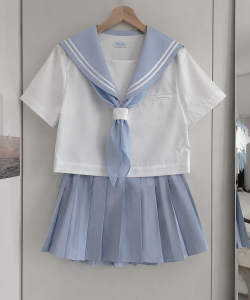 凯特共和国虹色市虹湾第七中学初中校服.png